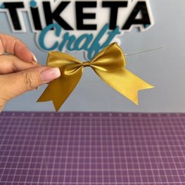 25 פפיונים M -זהב (עם חוט ברזל) 25 פפיונים M -זהב (עם חוט ברזל)